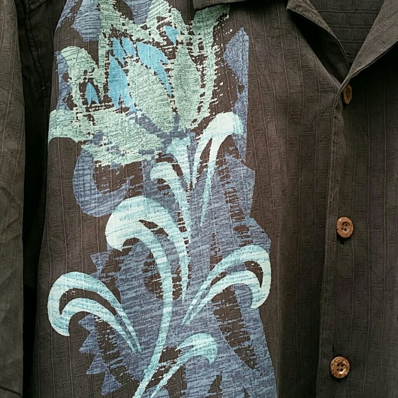 Vintage Tommy Bahama Shirt - Picture 2 of 6